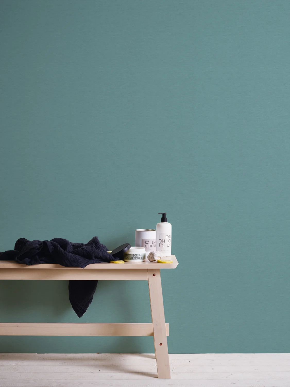 The Wall/Flourish 30688-4/Kaleidoscope KA28