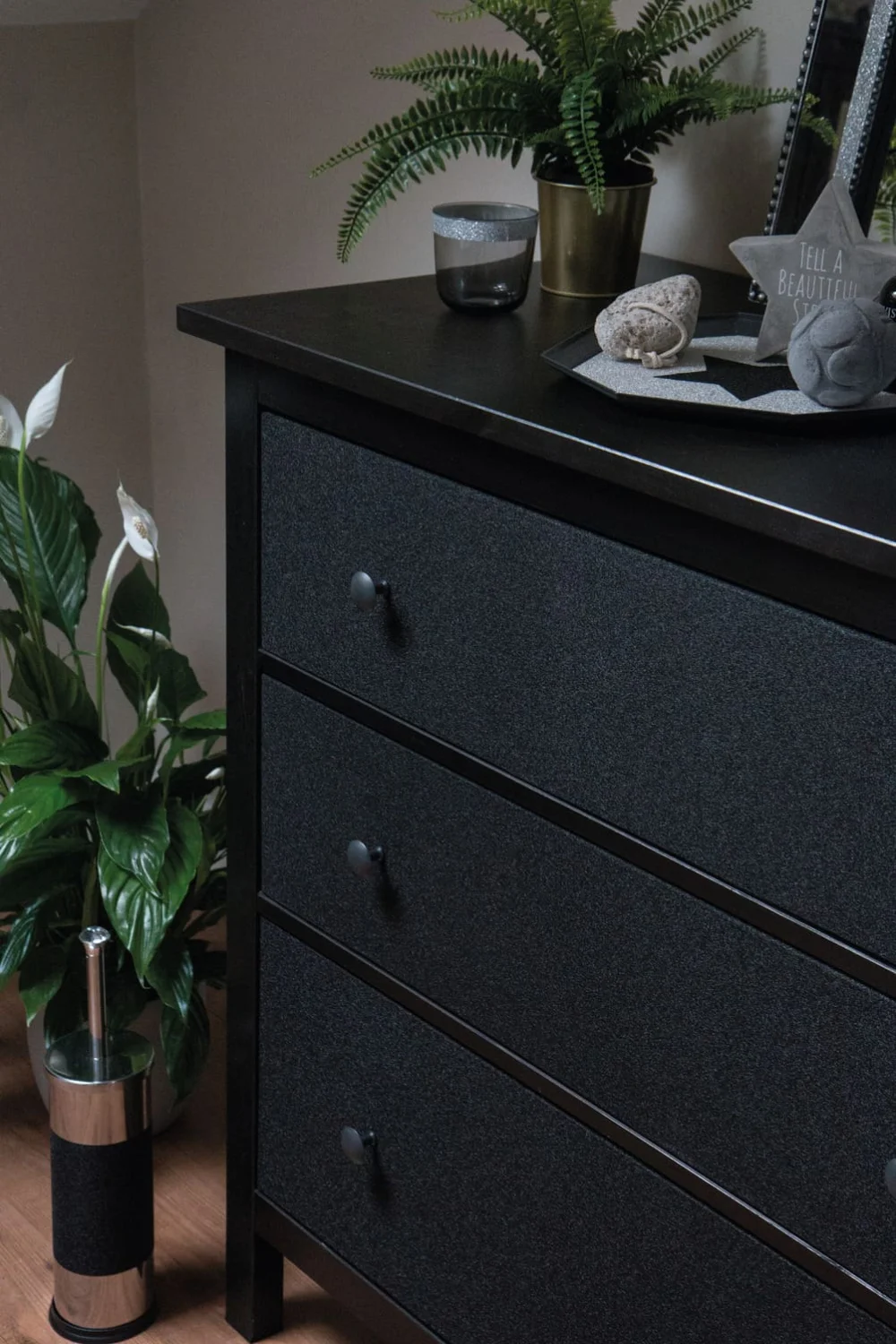 Dekorfolie 341-8012  Glitter svart 67,5cm x 2m