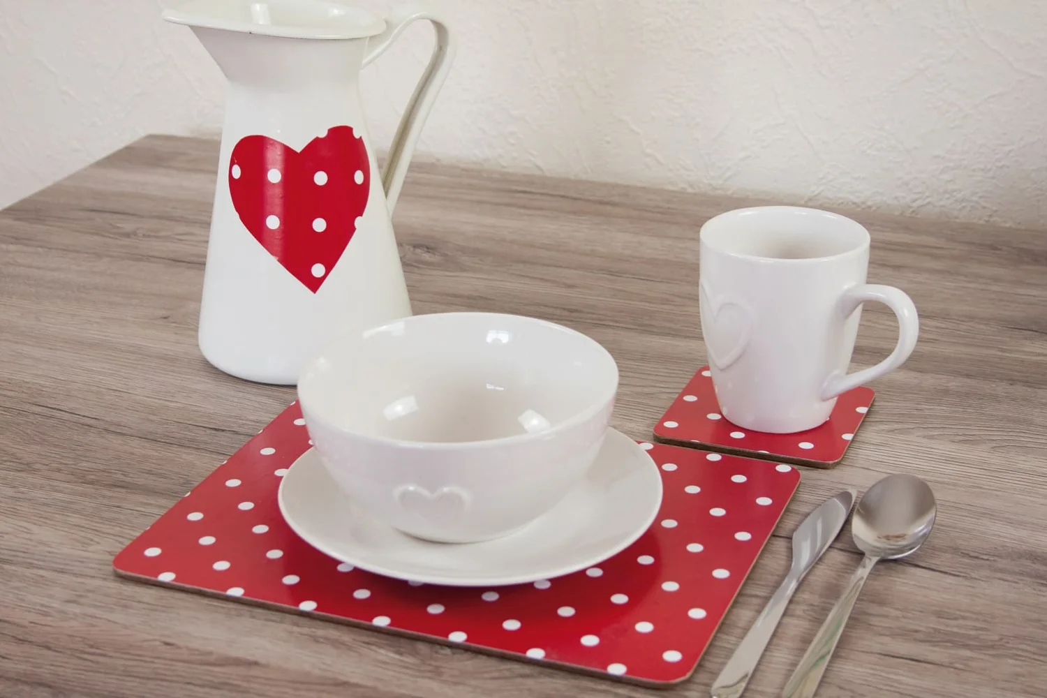 Dekorfolie 346-0627  Rød hvite prikker 45cm x 2m