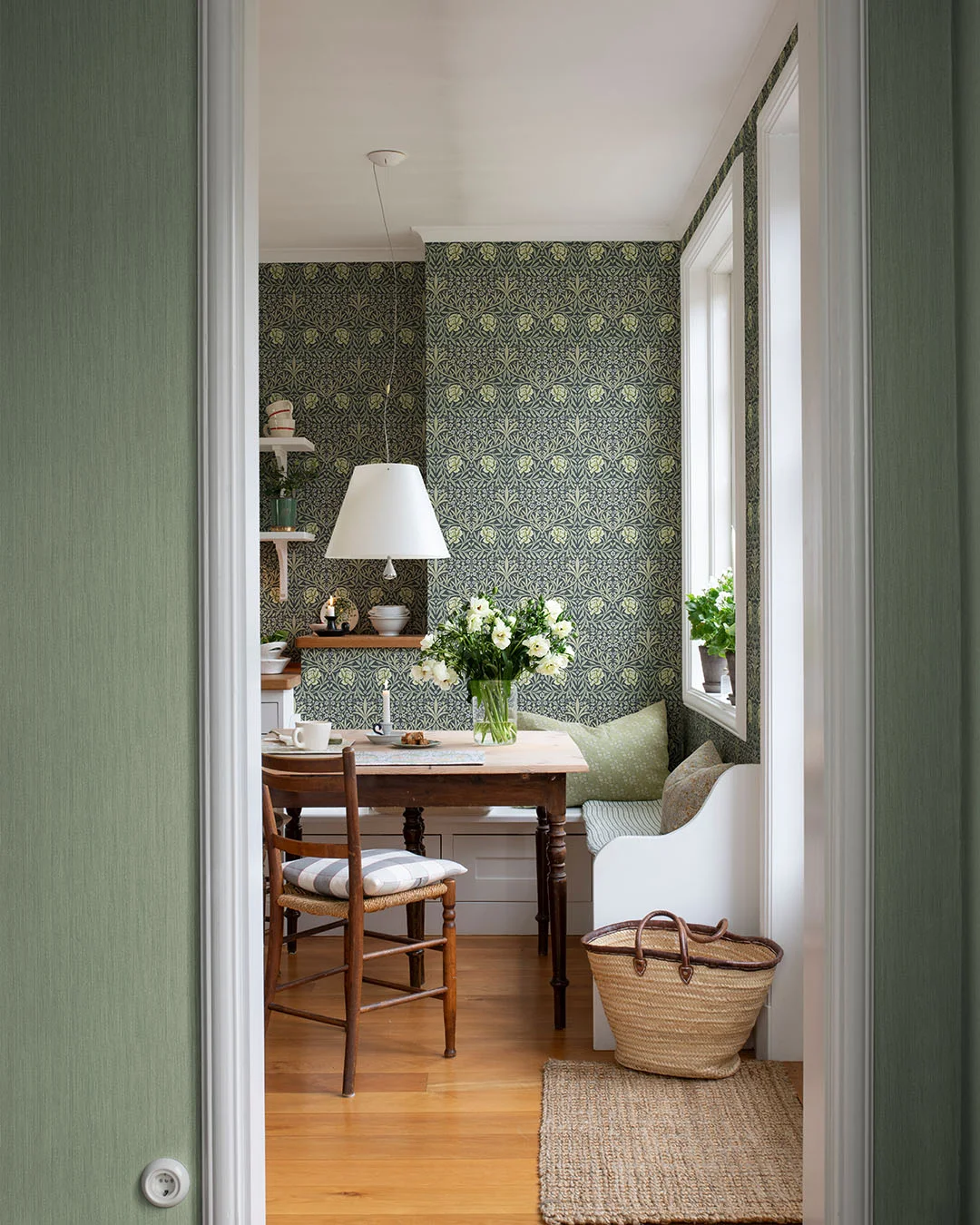 Hidden Treasures 2 82047