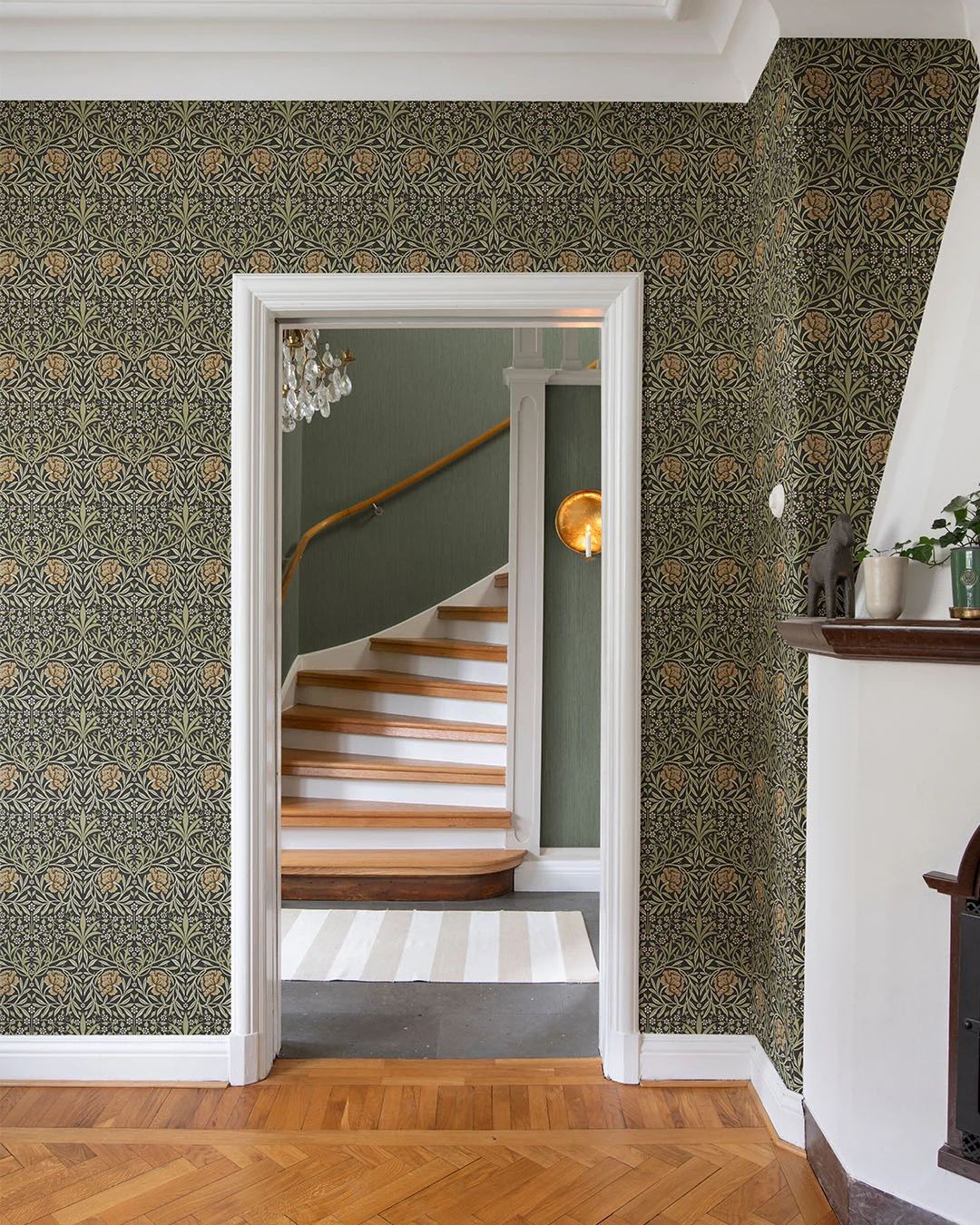 Hidden Treasures 2 82048