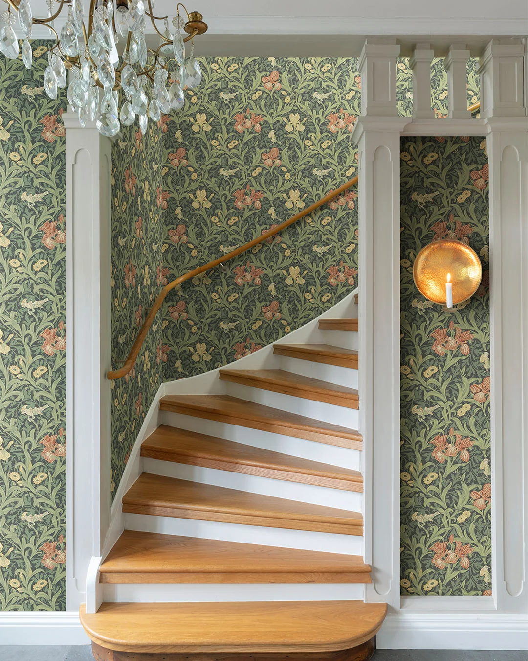 Hidden Treasures 2 82051