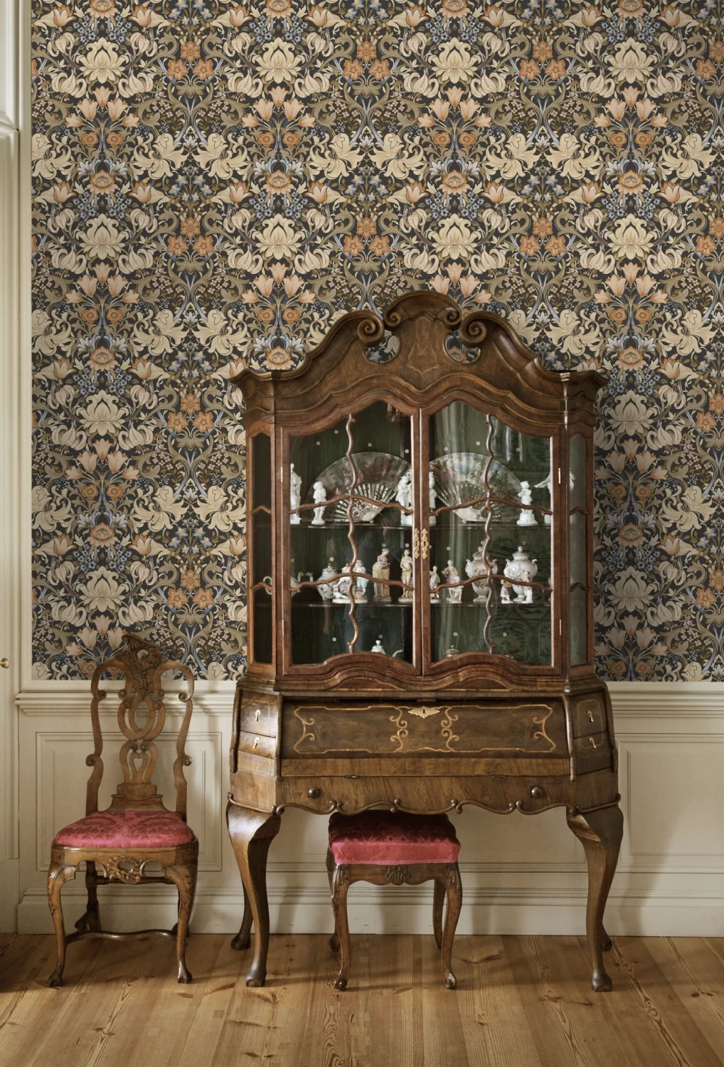 Tales of the Manor 91900