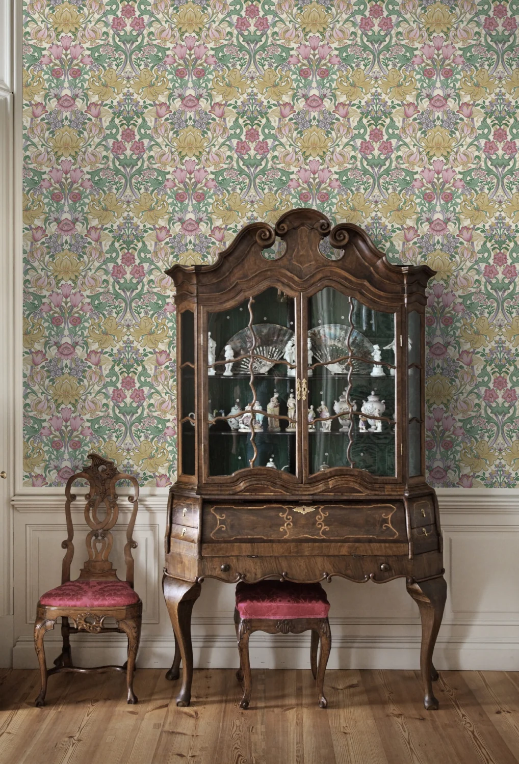 Tales of the Manor 91902